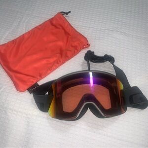 Giro optics by Zeiss men’s snow Goggles with bag